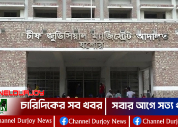 আদালতে বিচারাধীন বিষয়কে কেন্দ্র করে ভেকুটিয়ার একটি পরিবারকে হুমকি