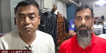যশোরে শীর্ষ সন্ত্রাসী ‘দাঁতাল বাবু’ সহযোগীসহ গ্রেফতার।